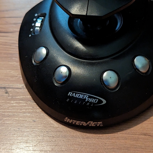 InterAct Raider Pro Digital Multi-Platform Wired Flight Joystick 15 Pin SV251 - Picture 6 of 7